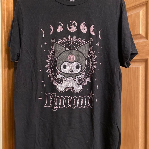 Hot Topic Kuromi by Sanrio Black T-Shirt Size Large - Picture 2 of 5